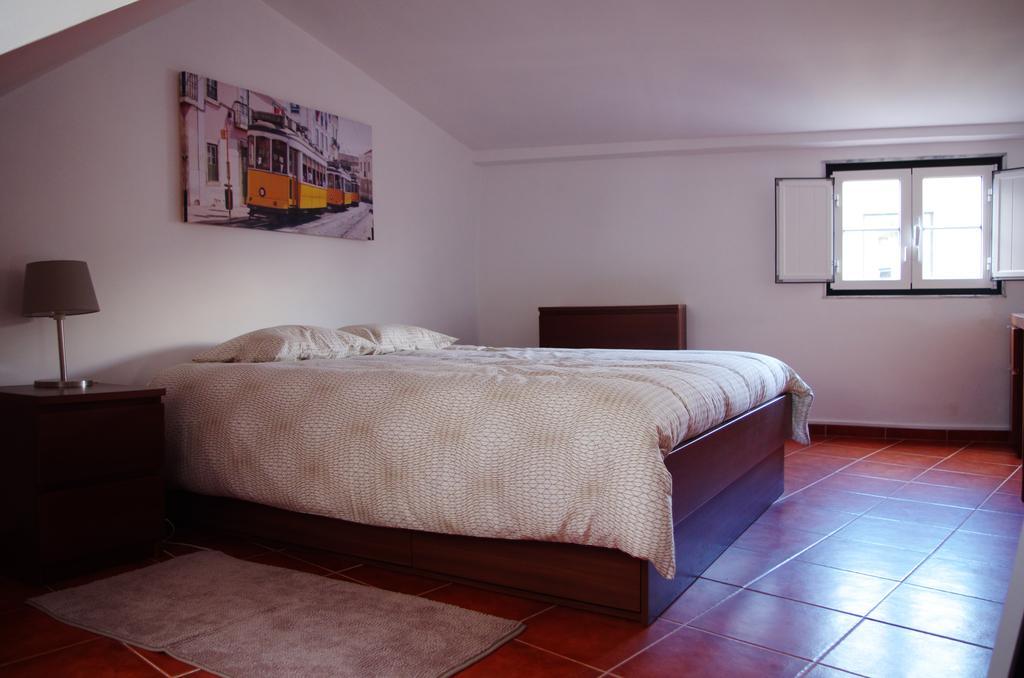 Lisbon Sloped Ceiling Apartment Eksteriør bilde