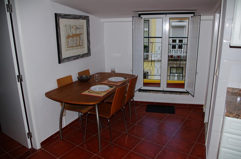 Lisbon Sloped Ceiling Apartment Eksteriør bilde